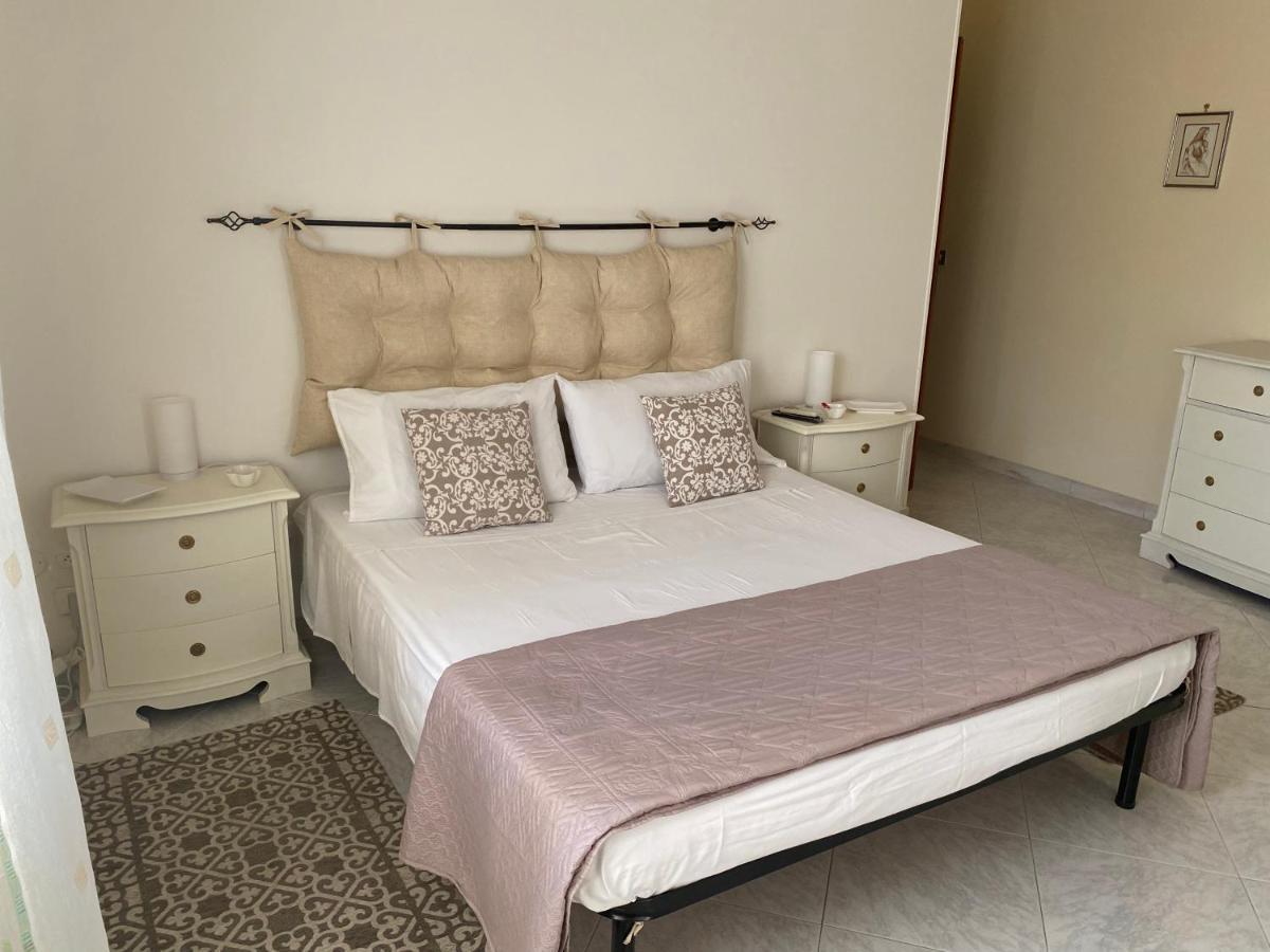 Allegrhouse: Intero Appartamento Bríndisi Exterior foto
